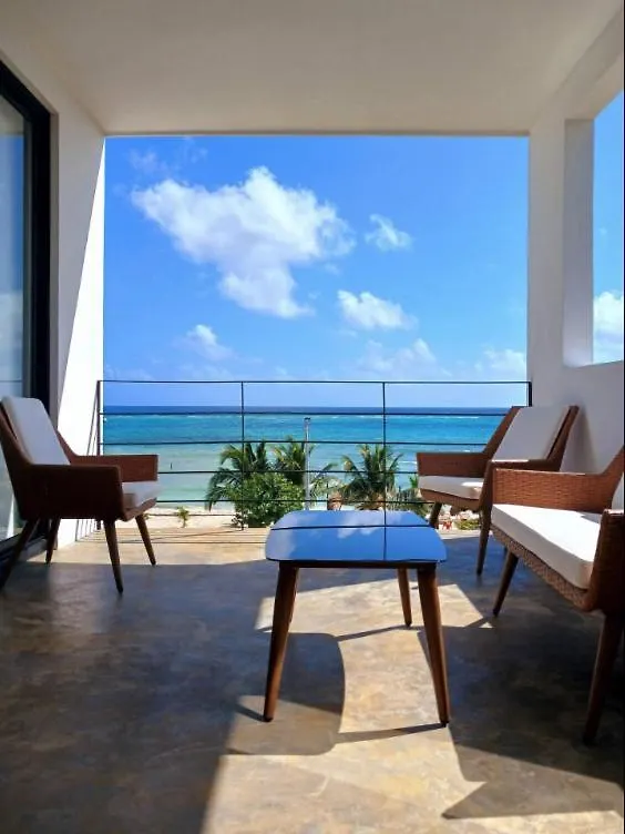Condos Azul Azul マアウアル