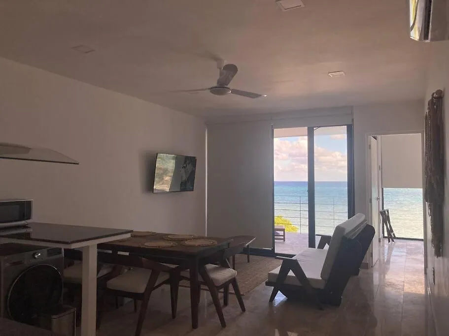 Condos Azul Azul マアウアル アパート
